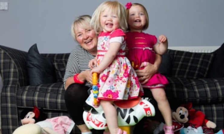 Illustration de l'article : Déjà mère de jumeaux à deux reprises, voici ce que les médecins ont trouvé dans son ventre, 10 ans plus tard...