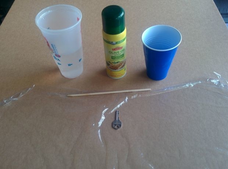 Illustration de l'article : Astuce en trompe-l'oeil pour cacher le double de votre clé de maison