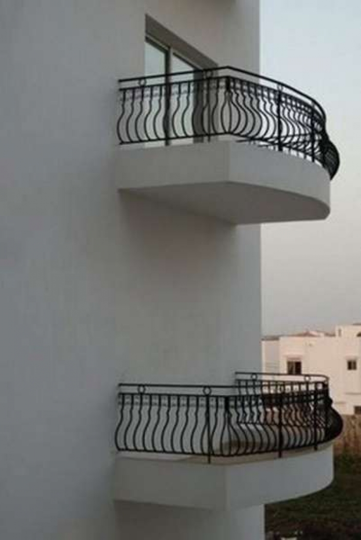 Illustration de l'article : Ces 22 photos soulignant les ratés de certains architectes nous rappellent qu’alcool et travail ne font pas bon ménage...