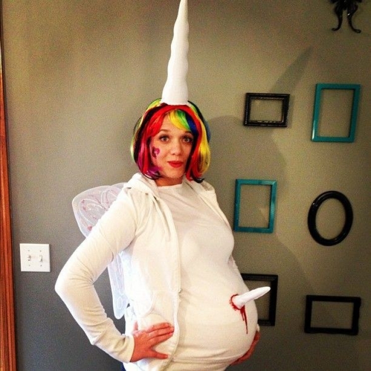 Illustration de l'article : Halloween : 11 femmes enceintes qui se prêtent volontiers au jeu et qui ont bien raison de le faire