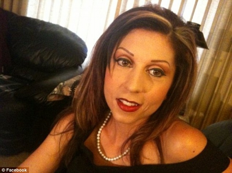 Illustration de l'article : En danger de mort avec un poids limite de 20kg, elle se prend en main et c&rsquo;est impressionnant de voir ce qu&rsquo;elle est devenue...