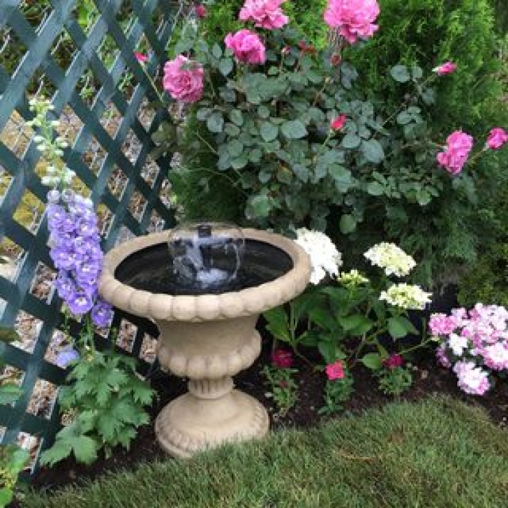 Illustration de l'article : Elle cr&eacute;e un jardin secret &agrave; sa fille pour son anniversaire... Une id&eacute;e de g&eacute;nie ! 