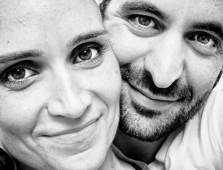 Illustration de l'article : Ce mari tient a sensibiliser le web en immortalisant les ravages du cancer sur sa femme... 