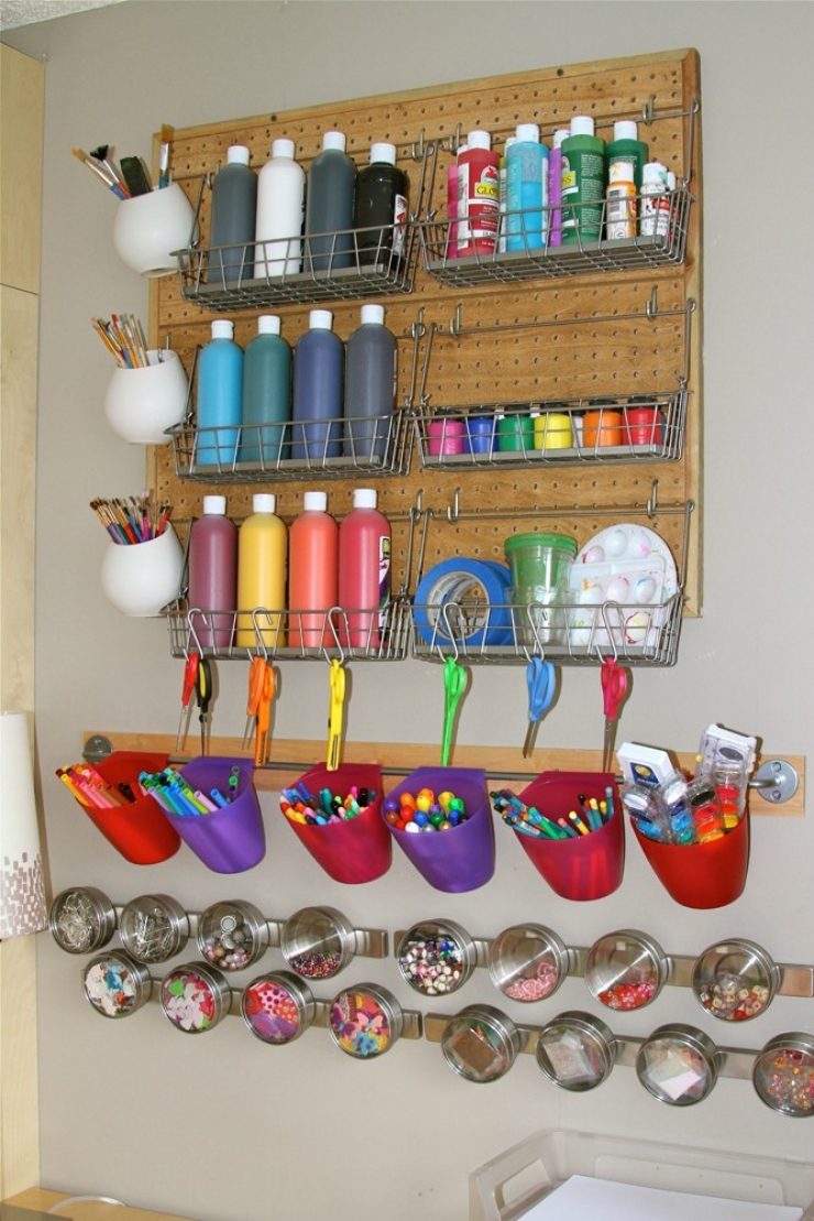 Illustration de l'article : Voici 15 astuces pour arranger un petit coin bricolages à vos enfants !