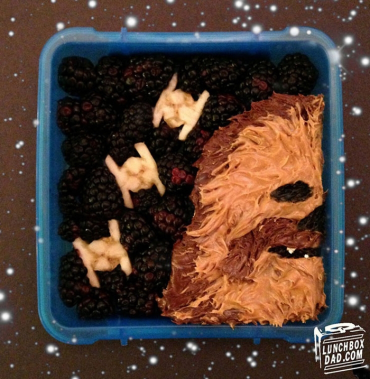Illustration de l'article : Tous les matins, ce papa prend le temps de préparer d'amusants et savoureux repas pour ses enfants (14 photos)