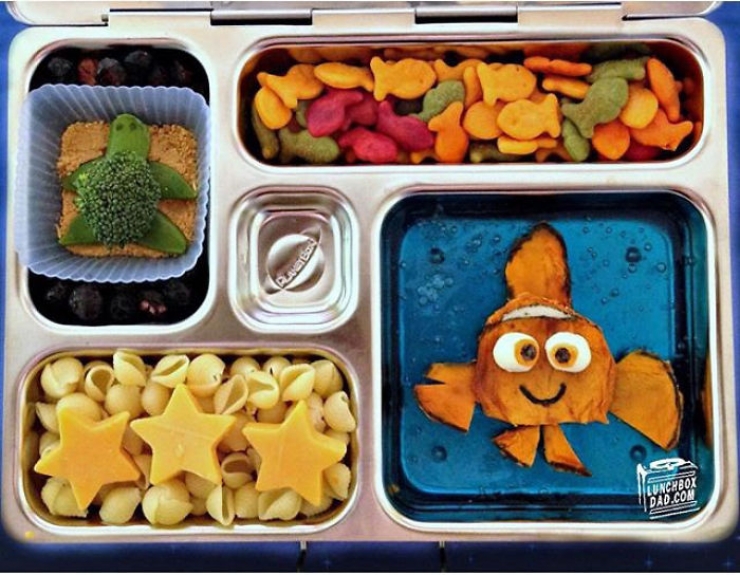 Illustration de l'article : Tous les matins, ce papa prend le temps de préparer d'amusants et savoureux repas pour ses enfants (14 photos)