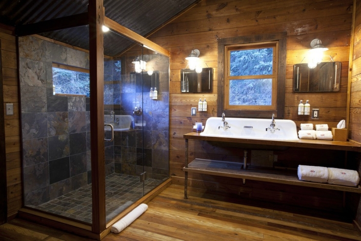 Illustration de l'article : Envie d'une salle de bain rustique ? Ces 35 photos devraient vous inspirer...