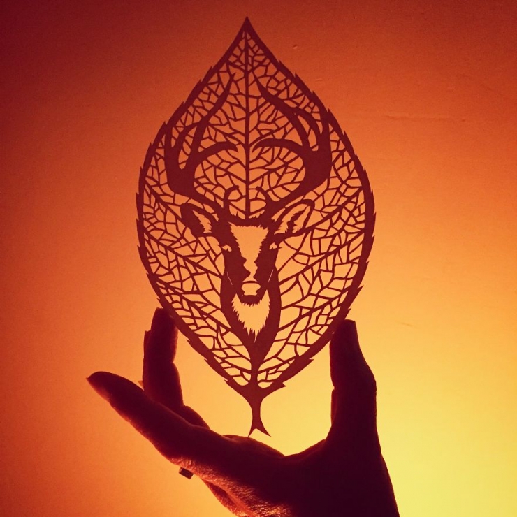 Illustration de l'article : De magnifiques silhouettes d'animaux en papier découpé, par Jo Chorny