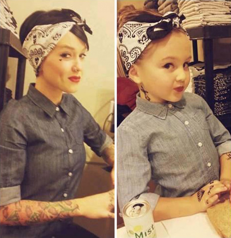 Illustration de l'article : Quand des mamans posent avec leurs filles, ça donne des clichés plein d'humour ! Cela pourrait vous donner des idées...