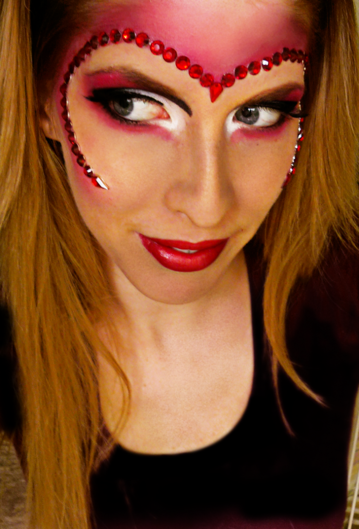 Illustration de l'article : Mesdames, voici 60 maquillages Halloween pour votre inspiration...