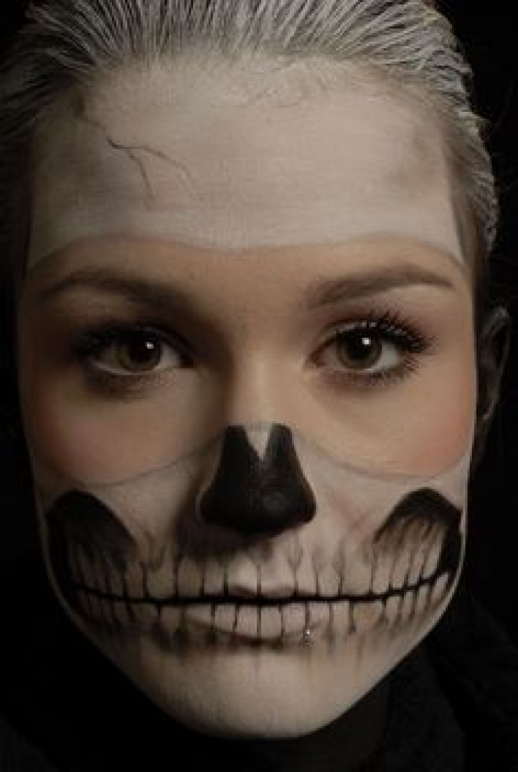 Illustration de l'article : Mesdames, voici 60 maquillages Halloween pour votre inspiration...