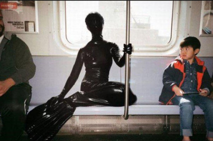 Illustration de l'article : Ces "belles" rencontres que l'on peut faire dans les transports en commun (20 photos)