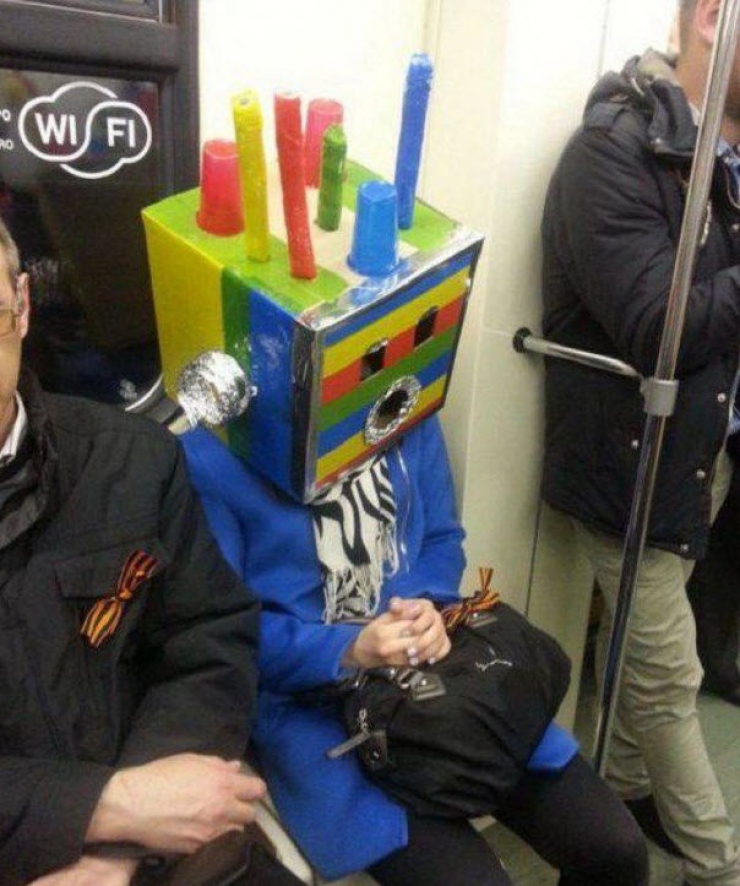 Illustration de l'article : Ces "belles" rencontres que l'on peut faire dans les transports en commun (20 photos)