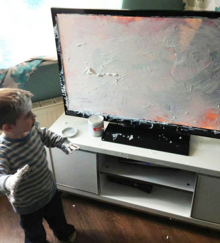 Illustration de l'article : 28 photos qui prouvent qu'un parent doit TOUJOURS avoir un oeil sur ses enfants...