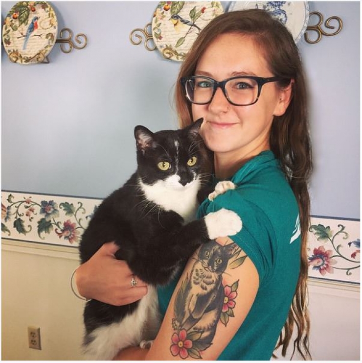 Illustration de l'article : Ces personnes qui ont choisi de se faire tatouer les portraits de leurs chats adorés