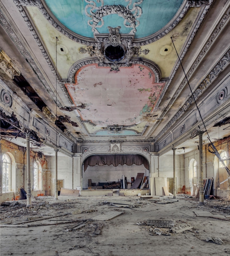 Illustration de l'article : Il parcourt l'Europe et photographie des lieux abandonnés ou ne s'aventurent pas les touristes…