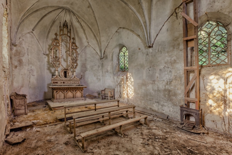 Illustration de l'article : Il parcourt l'Europe et photographie des lieux abandonnés ou ne s'aventurent pas les touristes…
