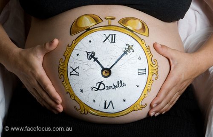 Illustration de l'article : Elles sont enceintes et se familiarisent avec le Belly Painting pour mettre leurs ventres en avant... C'est magnifique !