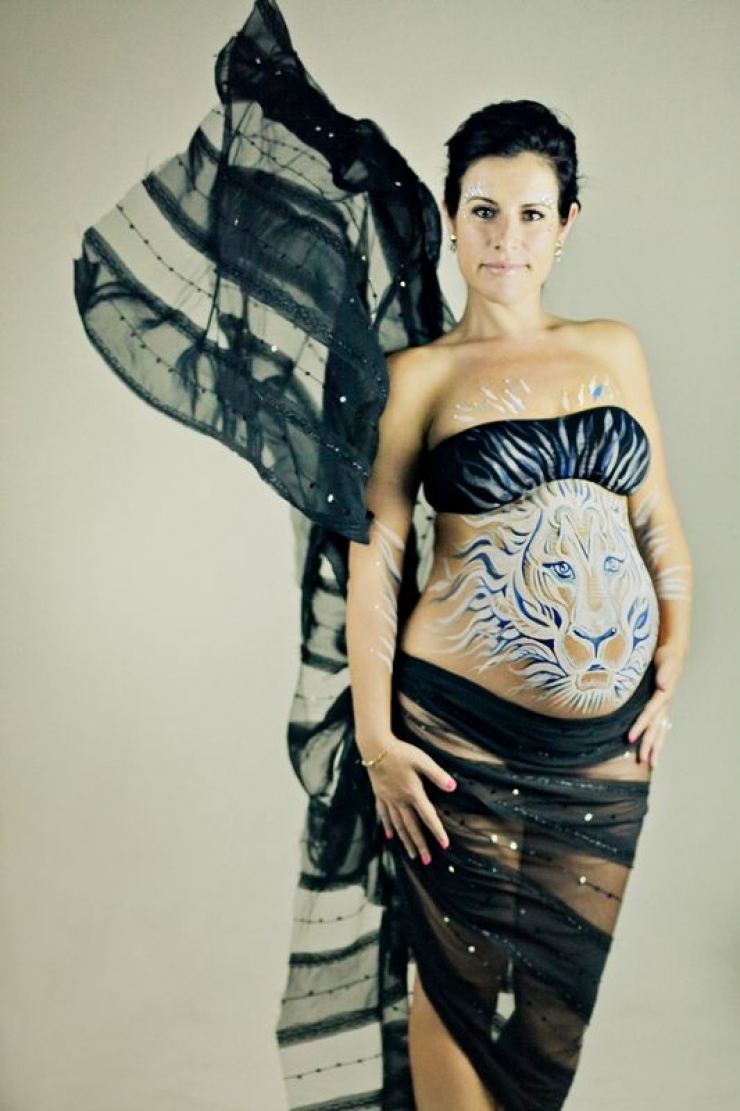 Illustration de l'article : Elles sont enceintes et se familiarisent avec le Belly Painting pour mettre leurs ventres en avant... C'est magnifique !