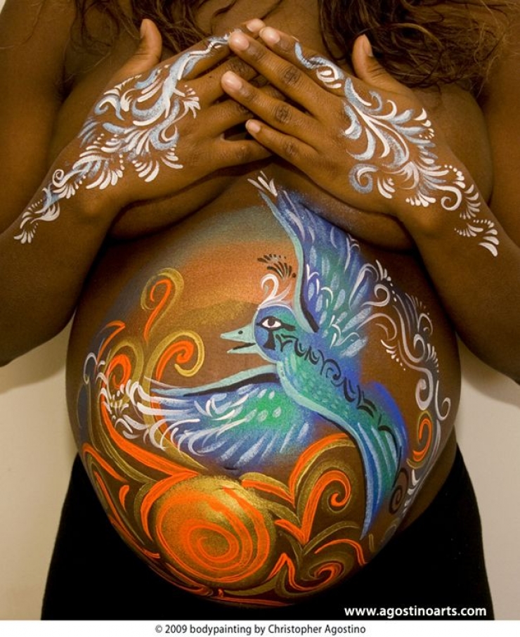 Illustration de l'article : Elles sont enceintes et se familiarisent avec le Belly Painting pour mettre leurs ventres en avant... C'est magnifique !