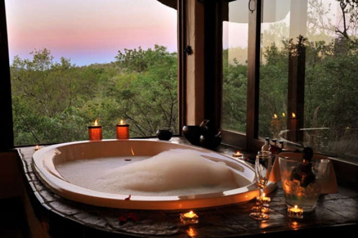 Illustration de l'article : Difficile de ne pas se laisser s&eacute;duire par l'une de ces 8 salles de bain