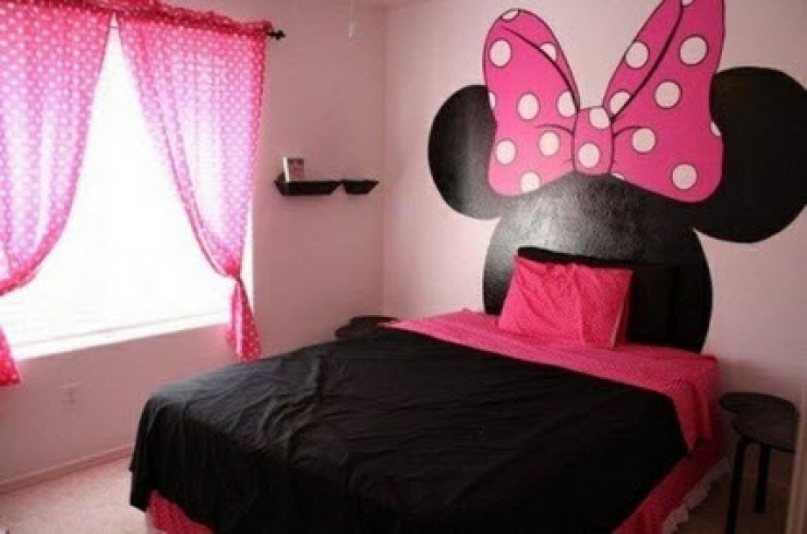 Illustration de l'article : 18 idées de décoration pour votre enfant sur le thème de Minnie Mouse !