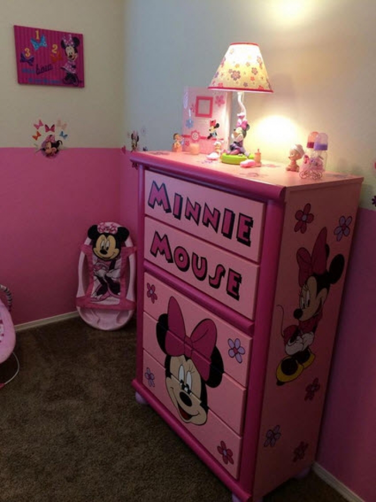 Illustration de l'article : 18 idées de décoration pour votre enfant sur le thème de Minnie Mouse !
