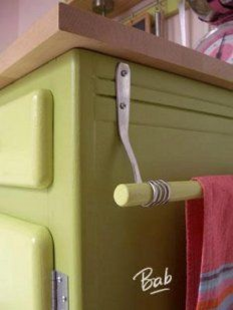 Illustration de l'article : Ne jetez plus vos vieux ustensiles, voici 30 idées pour vous aider à les recycler !