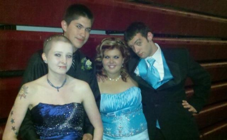 Illustration de l'article : Ils savent que cette maman de 17 ans va d&eacute;c&eacute;der en sortant de la salle d'accouchement...C'&eacute;tait pr&eacute;vu !