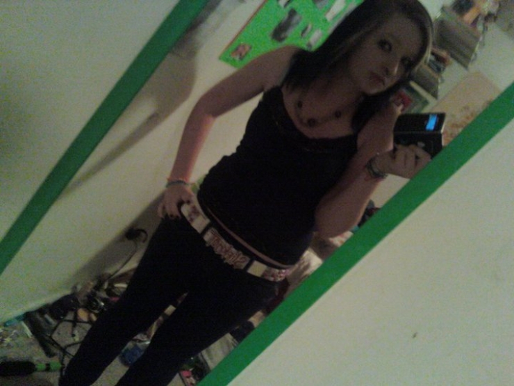 Illustration de l'article : Ils savent que cette maman de 17 ans va d&eacute;c&eacute;der en sortant de la salle d'accouchement...C'&eacute;tait pr&eacute;vu !