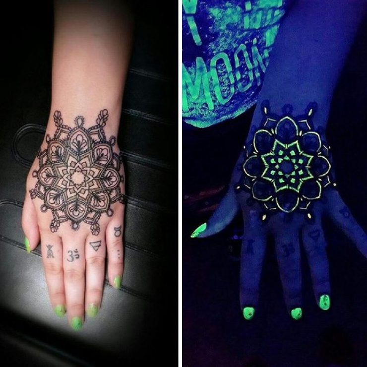 Illustration de l'article : Discrets le jour, ces tatouages &agrave; la lumi&egrave;re UV sont magnifiques la nuit...