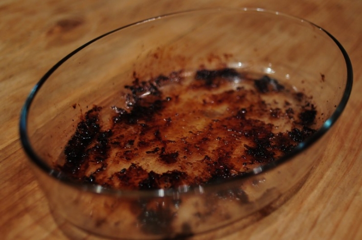 Illustration de l'article : Elle verse du coca dans sa bouilloire... Apr&egrave;s quelques minutes, on comprend tr&egrave;s bien pourquoi !