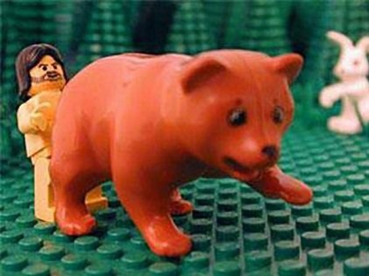 Illustration de l'article : Ces 18 photos nous prouvent qu’il ne faut JAMAIS laisser les adultes jouer aux Lego...