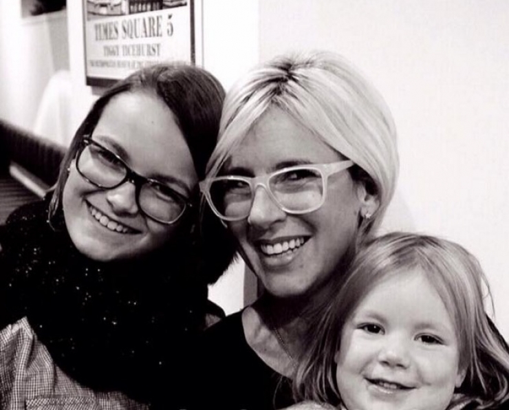 Illustration de l'article : Cette maman de 4 enfants va bient&ocirc;t mourir... Ses adieux sur Facebook touchent le monde entier !