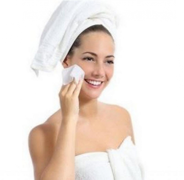 Illustration de l'article : Vous n'imaginez pas tout ce qu'on peut faire avec des lingettes pour b&eacute;b&eacute;s ! Voici 14 trucs &agrave; conna&icirc;tre ! 