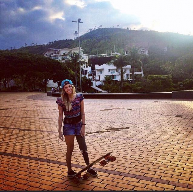 Illustration de l'article : &Agrave; premi&egrave;re vue, on dirait simplement une jeune fille mais en regardant de plus pr&egrave;s, on d&eacute;couvre une vraie h&eacute;ro&iuml;ne !