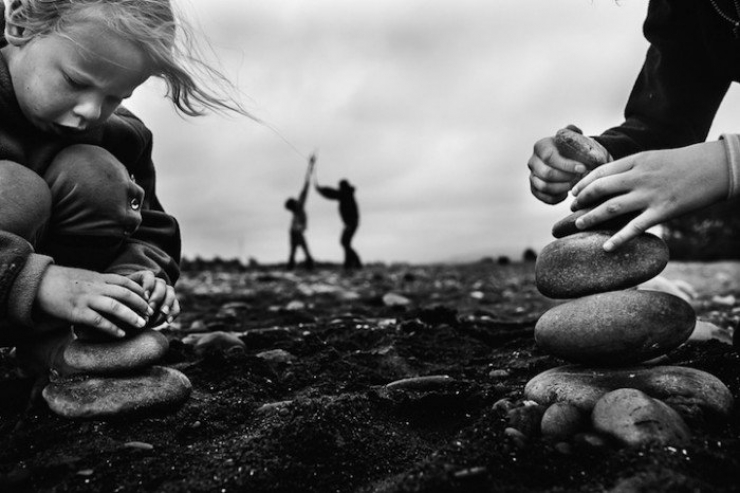 Illustration de l'article : Elle démontre par a+b que ses enfants vivent TRÈS bien sans technologie ! (28 photos)