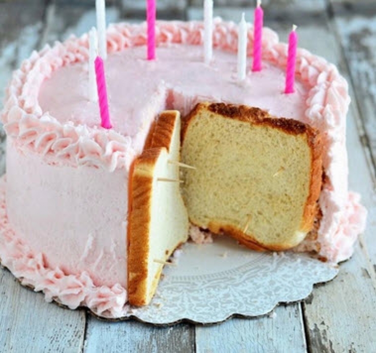 Illustration de l'article : Placer 4 cure-dents dans une patate de cette mani&egrave;re, une astuce que j'aurais aim&eacute; conna&icirc;tre plus t&ocirc;t !