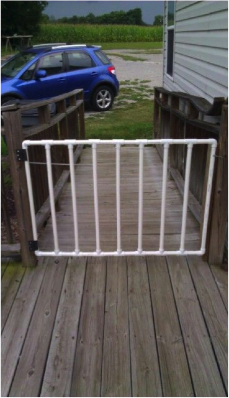 Illustration de l'article : Vous n'imaginez pas tout ce qu'on peut faire avec un tuyau d'&eacute;vacuation... Il faut que j'essaye le 3 !