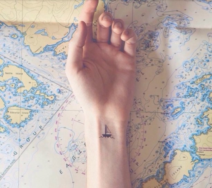 Illustration de l'article : 30 tatouages discrets mais magnifiques que vous appr&eacute;cierez certainement !  