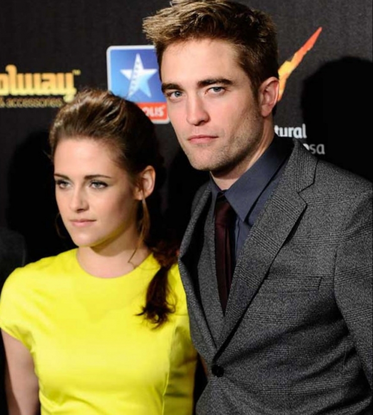 Illustration de l'article : Ces 14 couples de stars ont &eacute;t&eacute; oblig&eacute;s de travailler ensemble apr&egrave;s leur rupture...