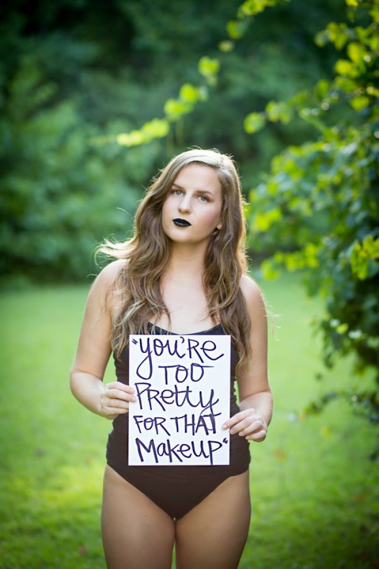 Illustration de l'article : 14 photographies qui d&eacute;noncent les contraintes sociales qui accablent la gente f&eacute;minine ! Laissez les femmes &ecirc;tre ce qu'elle veulent !