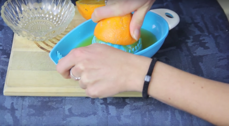 Illustration de l'article : Trempez vos mains dans ces 2 produits que tout le monde connait ! Les r&eacute;sultats sont &eacute;patants, juste apr&egrave;s deux semaines !