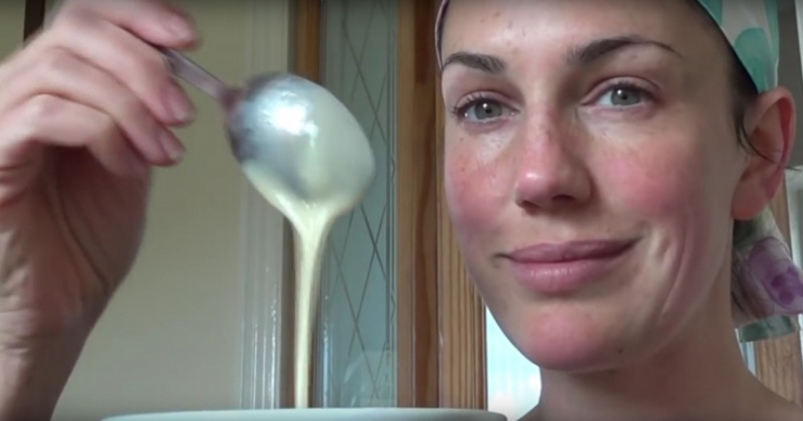 Illustration de l'article : Il vous suffit de ces deux ingr&eacute;dients pour vous d&eacute;barrasser de vos points noirs !