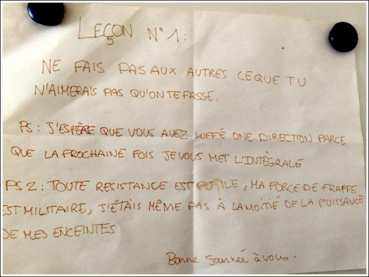 Illustration de l'article : C'est la guerre entre les voisins et à voir ces 20 messages, ça devient vraiment grave !