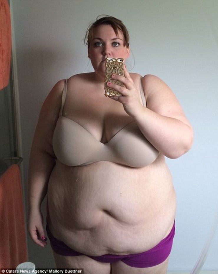 Illustration de l'article : Après un combat gagné contre son poids et une perte de 95 kilos, elle peut ENFIN porter un bikini.