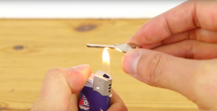Illustration de l'article : Cette astuce vous permet de fabriquer une copie de vos clés vous-même !
