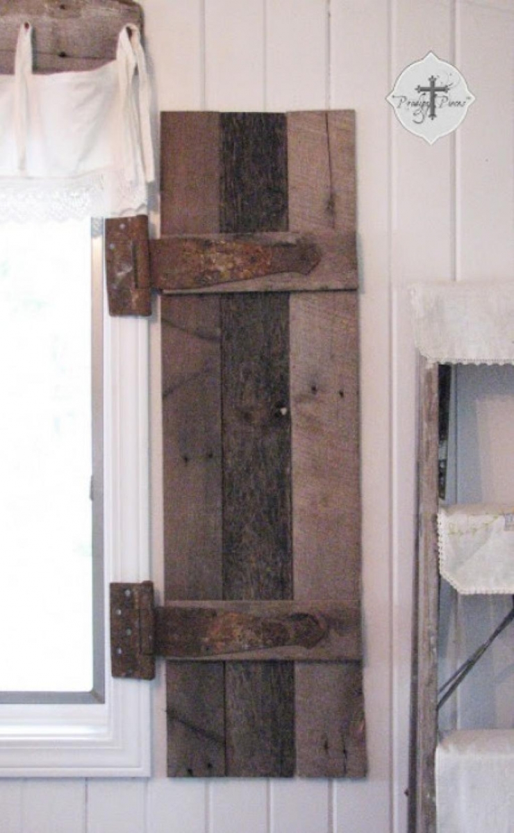 Illustration de l'article : Que faire avec du bois recycl&eacute; ? Ces 20 id&eacute;es merveilleuses devraient vous inspirer !