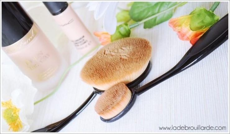 Illustration de l'article : En majorité, toutes les filles font ces 17 trucs mais elles ne l'avoueront jamais...