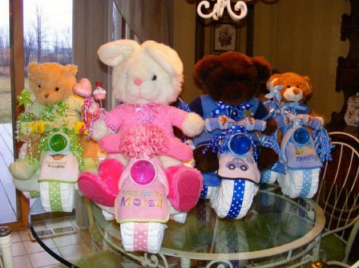 Illustration de l'article : Prenez 27 couches et une casserole pour réaliser cet adorable cadeau!